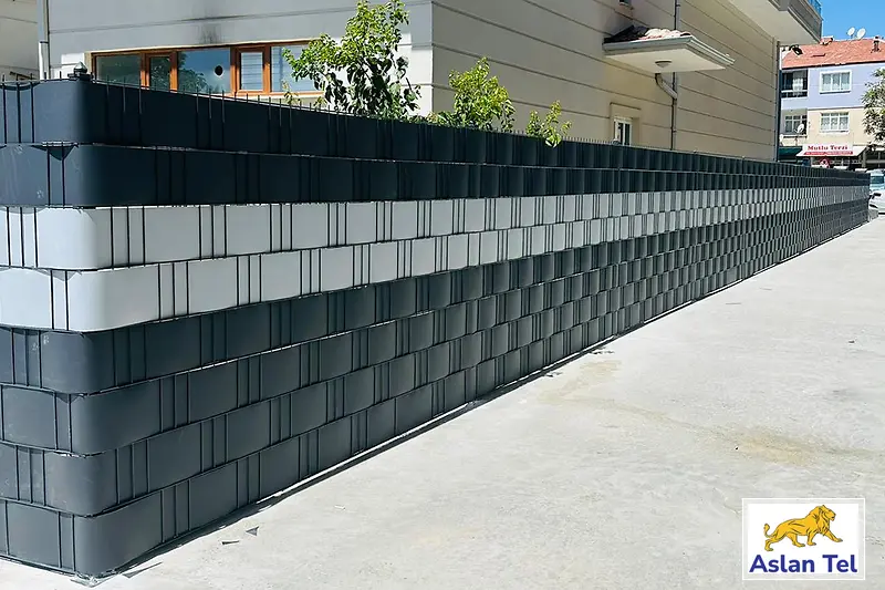 Brandalı Double Panel Çit Sistemleri